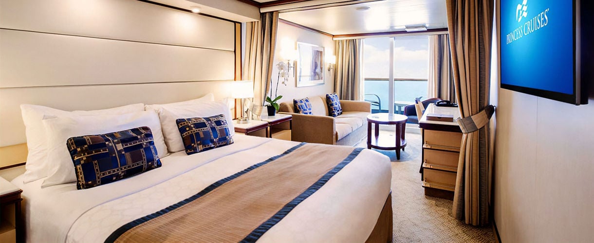 mini-suite-stateroom